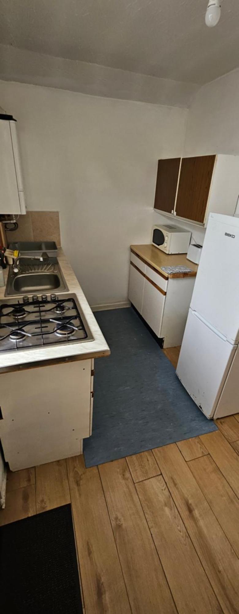No Frills & Nothing Fancy 1 Bed Studio City Centre Кардифф Экстерьер фото